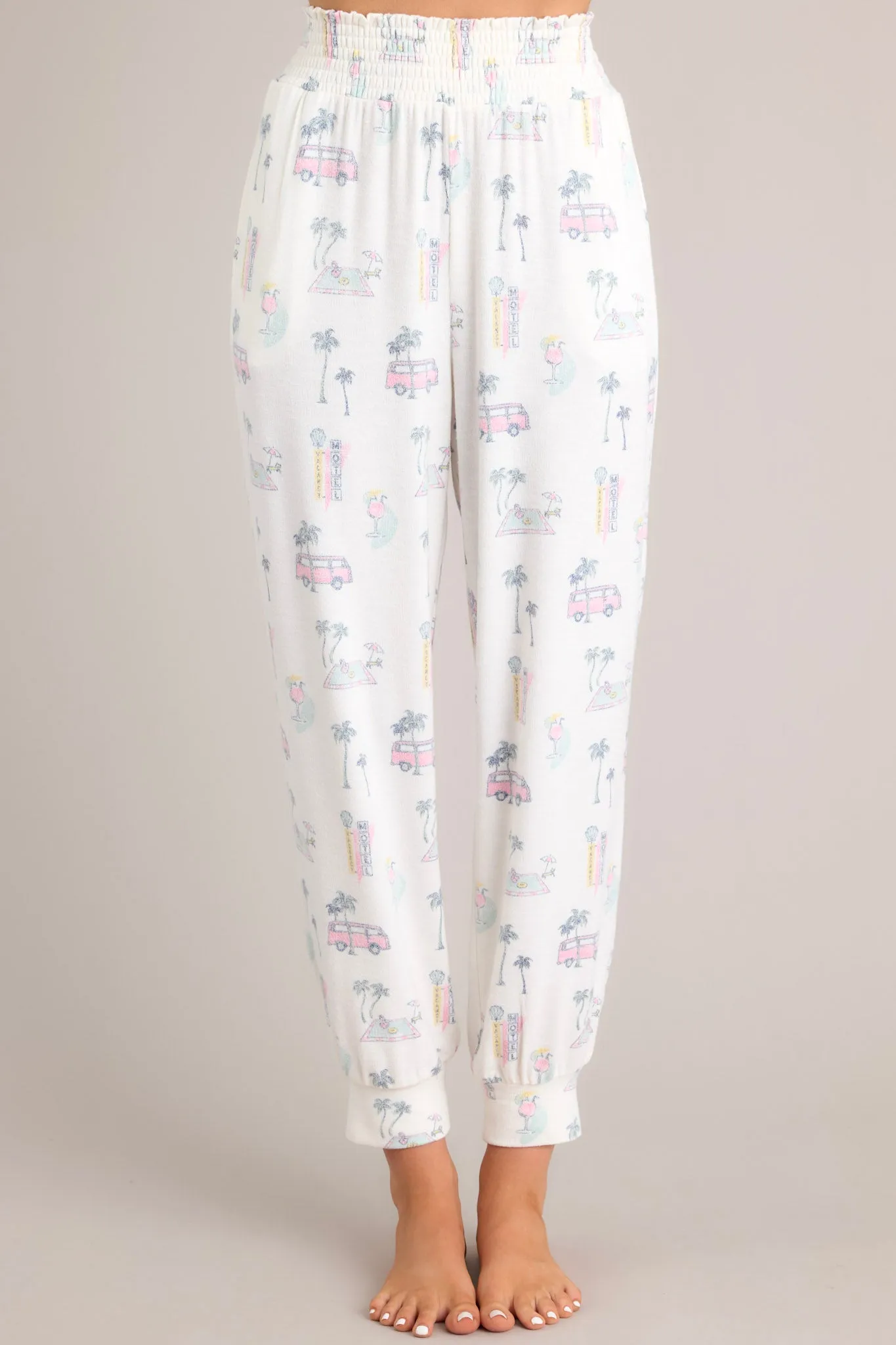 Z-Supply Holly Staycation White Shell Jogger